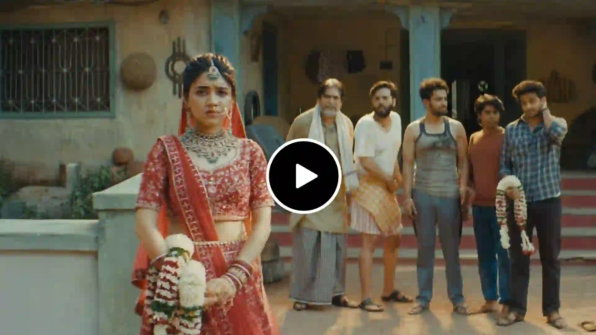 Bareilly Ke Bacchan Full Cast Real Name, Age, Biography, Husband, Family, Characters & More
